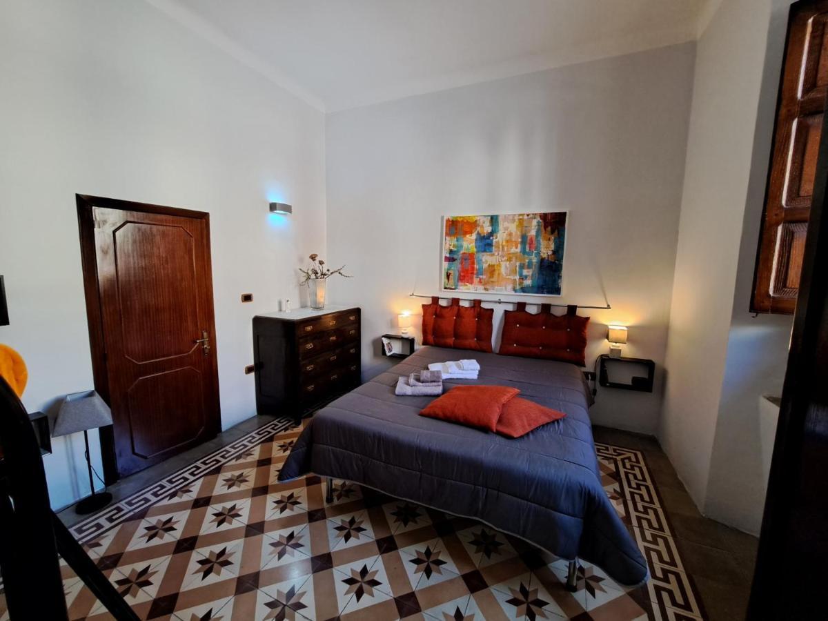 Il Vecchio Piano Lägenhet Castrovillari Exteriör bild